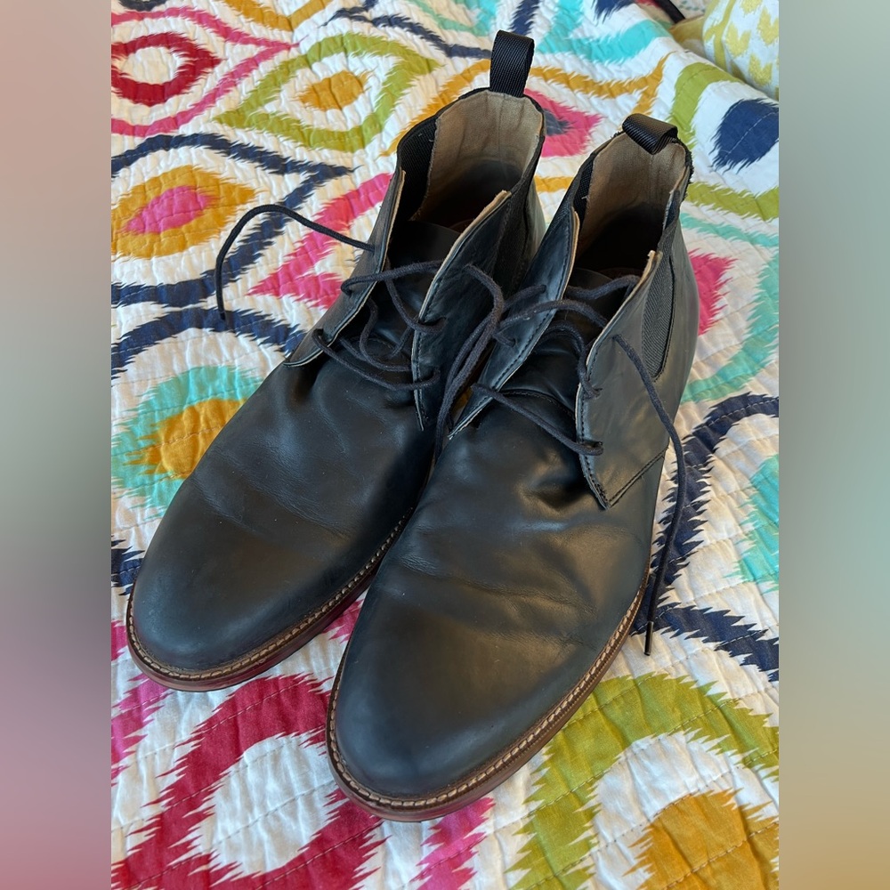 Men’s Aston Grey Boots size 12.